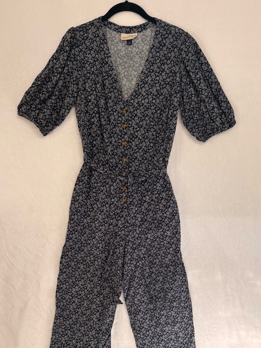 🌸 Universal Thread Floral Wide Leg Jumpsuit – Size Medium
